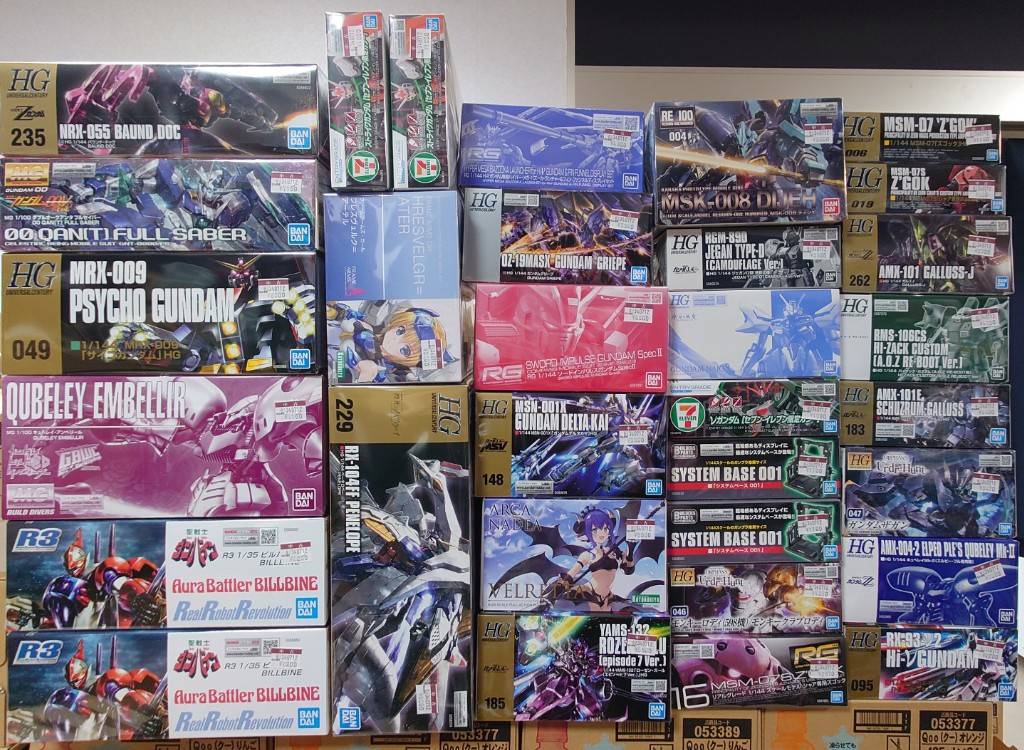 ガンプラ11個まとめ売り □ガンプラ他プラモデル各種入荷案内□ | おたちゅう 安曇野店（旧お宝